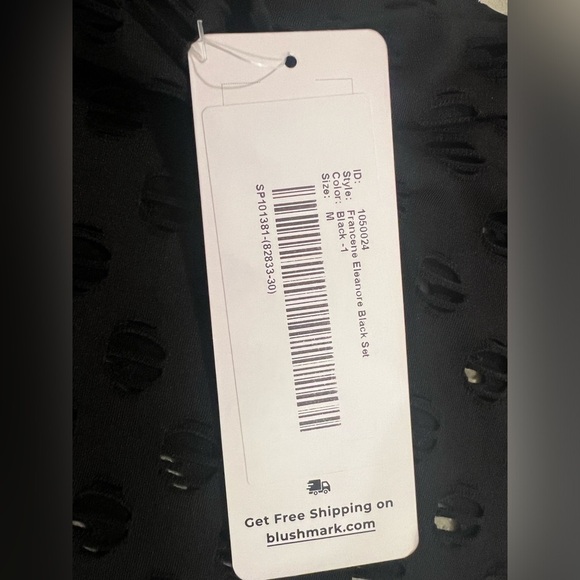 BLUSH MARK Women's Perforated Sleeveless Turtleneck Top & pants black  /M - Picture 12 of 13